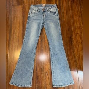 Light Wash Women's Flared Jeans